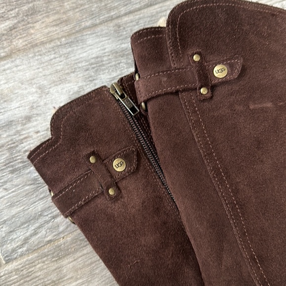 Womens tall Ugg riding boots brown suede size 6 with shearling inside - Picture 10 of 12